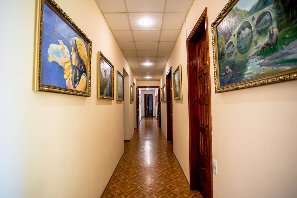Premium Hotel Измаил Екстериор снимка